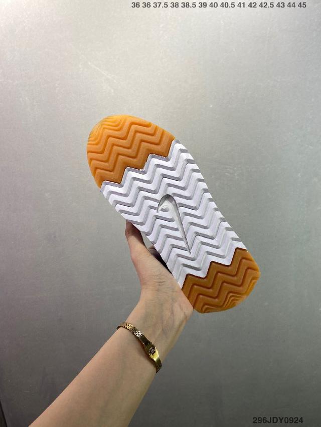 Nike Initiator 舒适百搭 防滑耐磨透气
