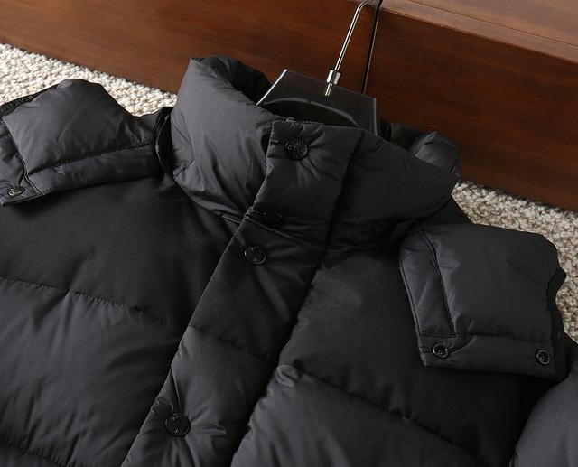 Moncler 2025秋冬新款羽绒👼蒙口新款连帽设计羽绒服外套