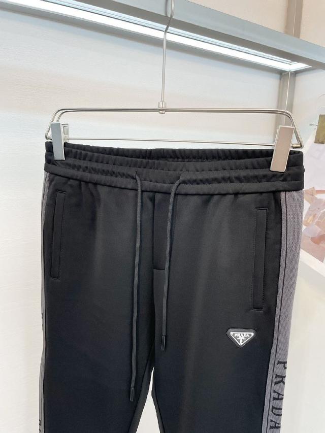 Prad  ퟐퟑ퐬퐬  高端定制原版五金工艺   秋冬新款休闲裤  专