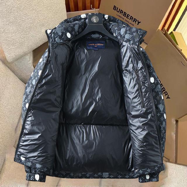 Moncler蒙口💥独家专供秋冬新款连帽羽绒服。贸易公司渠道稀出