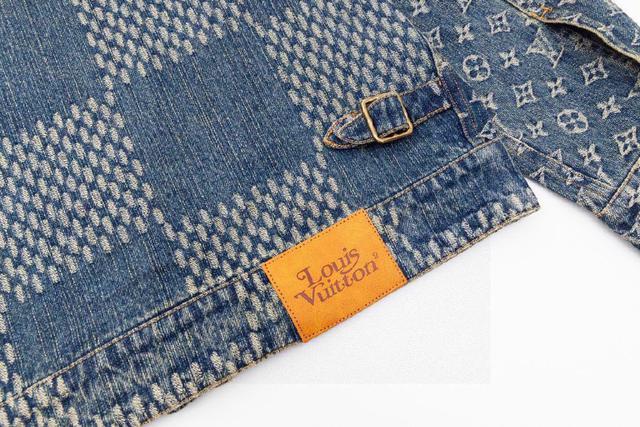 翻领长袖休闲外套 订制洗水提花面料