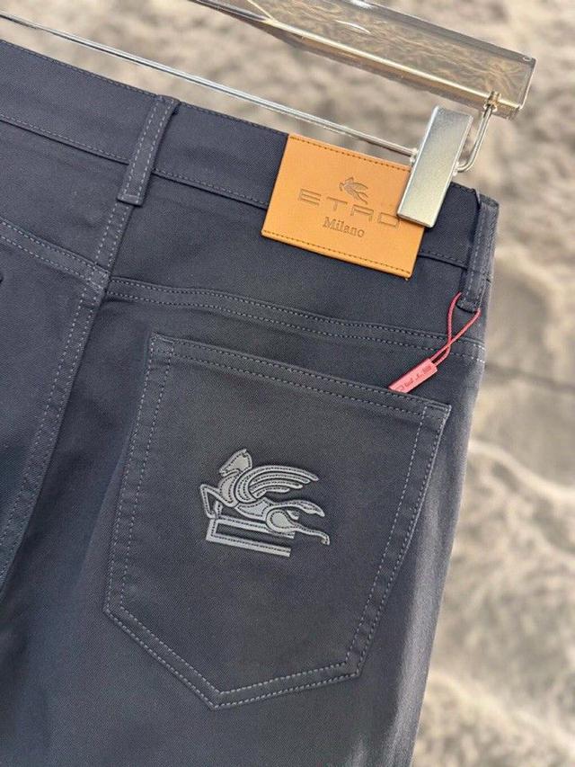 Tom Ford 汤姆福特TF2026ss 早春新品\n男士棉质 直筒牛仔裤\