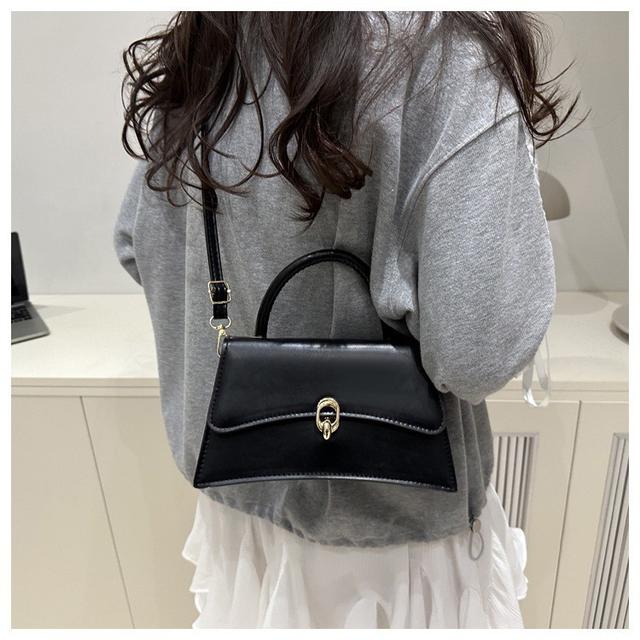 【長期團2025】【預購商品】【批發】韓系時尚鎖扣單肩斜背小方包 1850