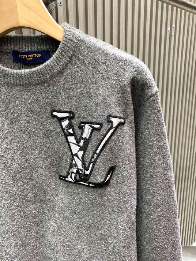 凯乐石新款圆领长袖， 高周波压标logo干净舒适，