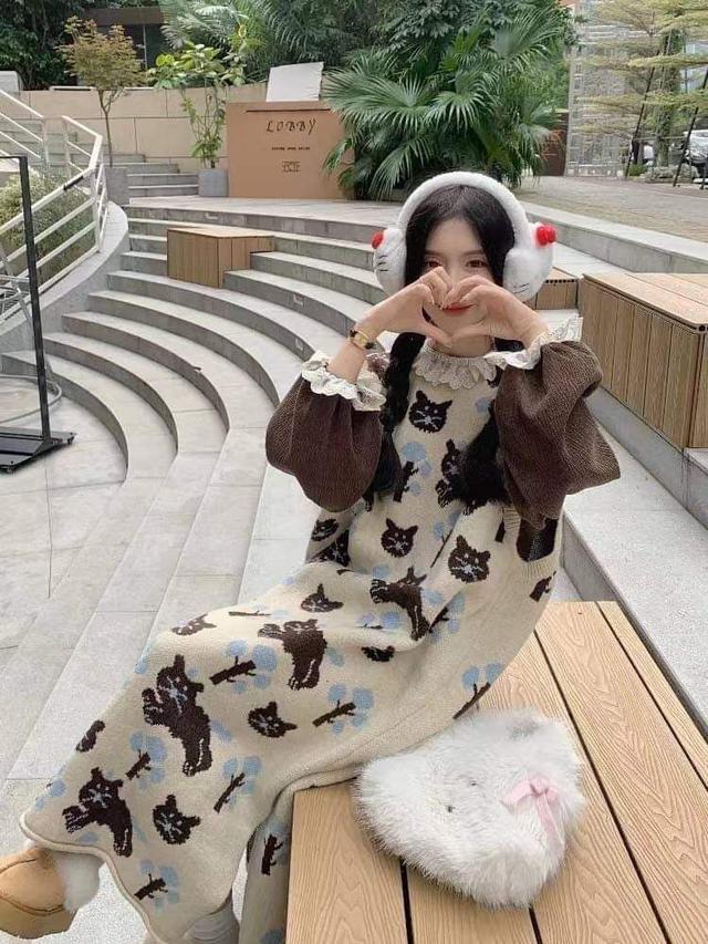 日系滿版小貓百搭長版背心（預購）