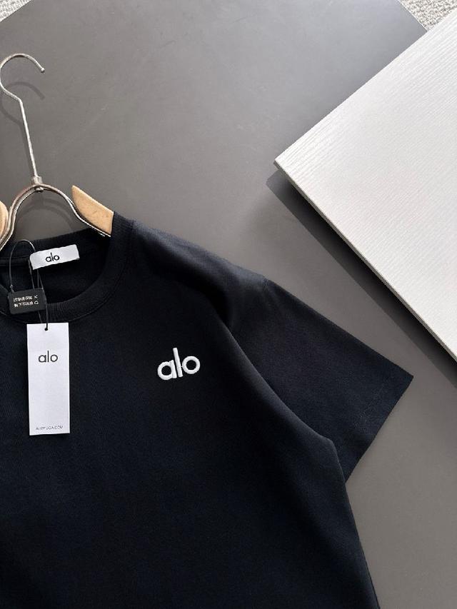 不变形 不缩水 立体垂感爆表 工艺介绍：平绣万针工艺＋跳针走位绣