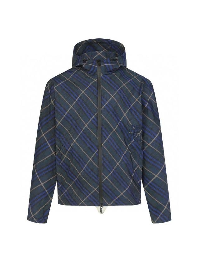 面料采用高品质山羊绒面料，手感柔软舒适，