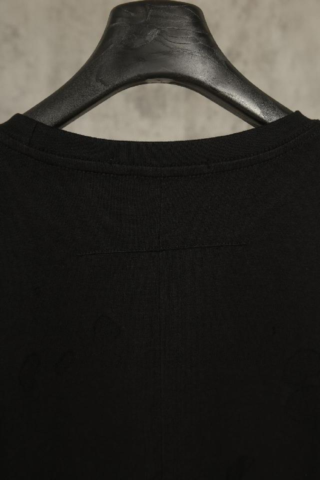 GIVENCHY*纪梵希 GIVENCHY*纪梵希烧花大破洞印花短袖T恤