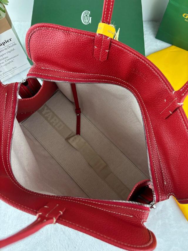 其强大的拉链系统将满足寻求轻便、灵活和安全的人们的需求。