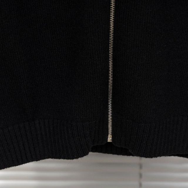 迪奥小恐龙图案针织圆领米色毛衣