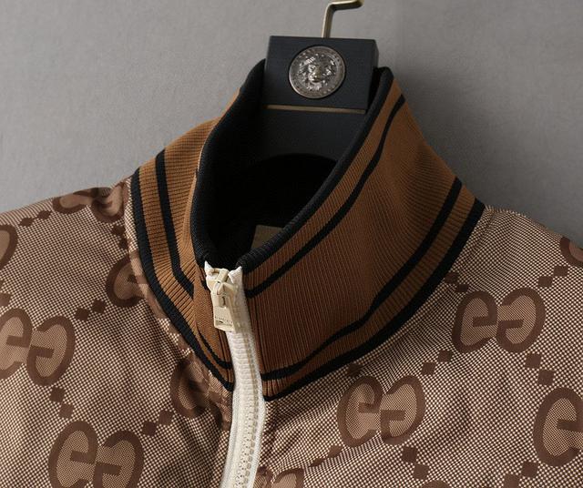 2025秋冬新款羽绒服。这款号称羽绒服届最贵的，全