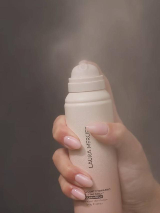 Laura Mercier 蘿拉蜜思 鎖妝柔霧定妝噴霧 100ml#現貨在台售完為止