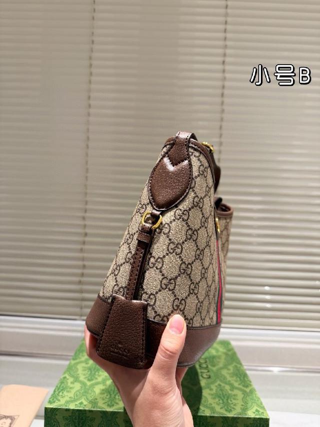 经典 GucciGG 老花的标识，辨识度很高，材质经典耐用