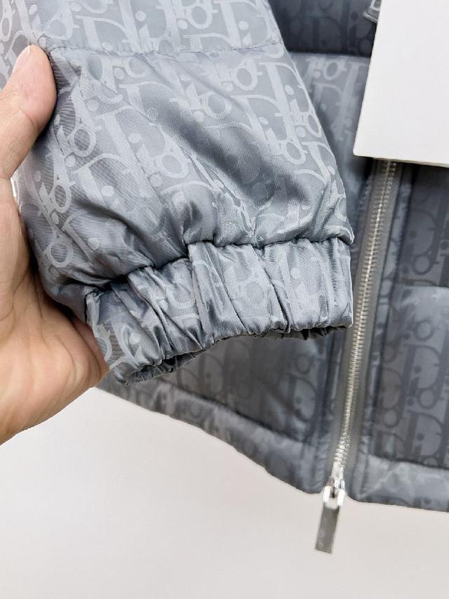 爆款🔥🔥🔥独家爆款2025秋冬新款🆕针织羽绒服 原版1