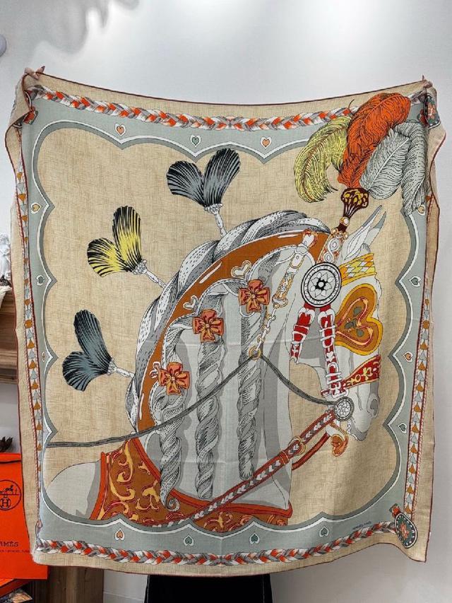 Angeles”更具体的说是围绕着城市的动物和自然环境。当大家想到洛杉矶的