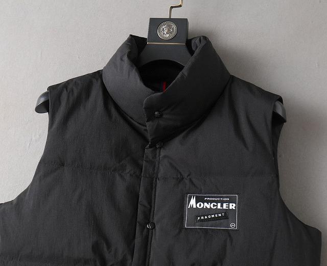 秋冬专柜新款休闲时尚羽绒马甲外套  超前卫设计风格