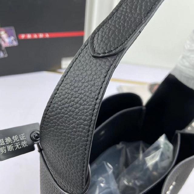 原厂原皮 1BA222 Prada Double Saffiano十字纹手袋