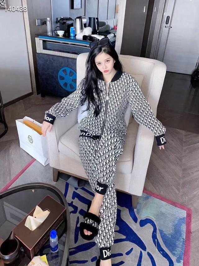 潮牌套装
