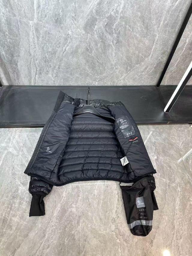 高端推荐牛货 2025秋冬款男士原单纯正90羽绒服！贵族血统