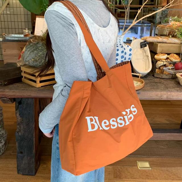 預購 韓系 Blessings 輕盈防水雙面單肩包 休閒包系列-8/26號中午12點結單