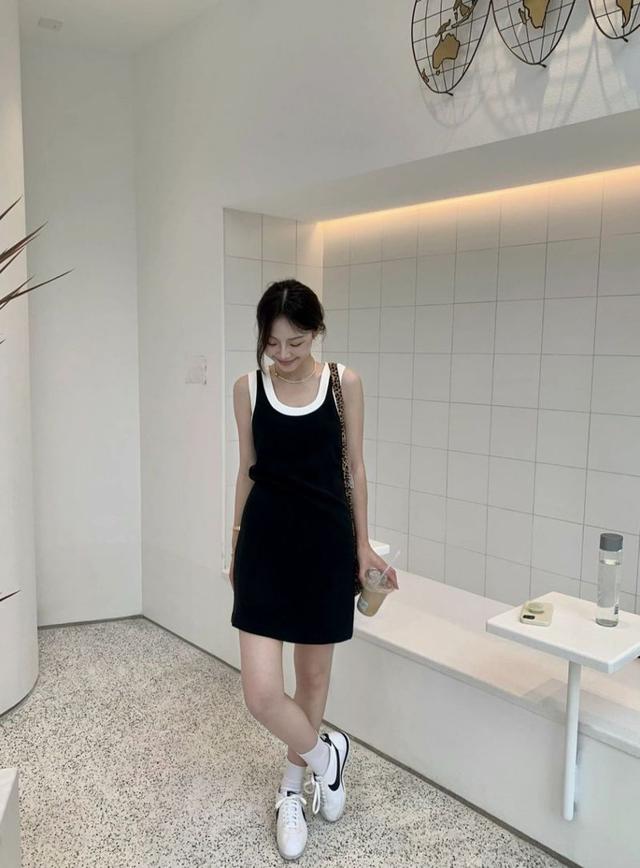 【預購】【0801結單】【批發】夏季純棉包臀收腰吊帶連衣裙 50267