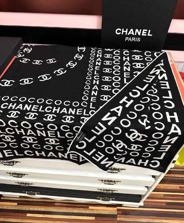 经典设计优雅风[礼物]~气质到骨子里[色]香奶奶新一季