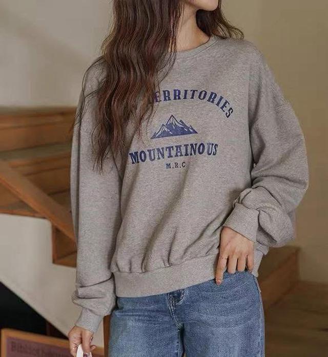 (10/31收單)2025韓國連線  正韓山系開衩減齡標籤大學T