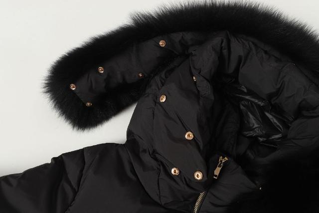 秋冬新款连帽可拆卸女款羽绒服 原版订制五金配件全进口