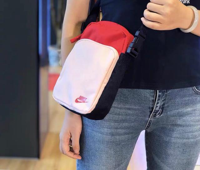 Nike耐克单肩包男女包休闲旅行包