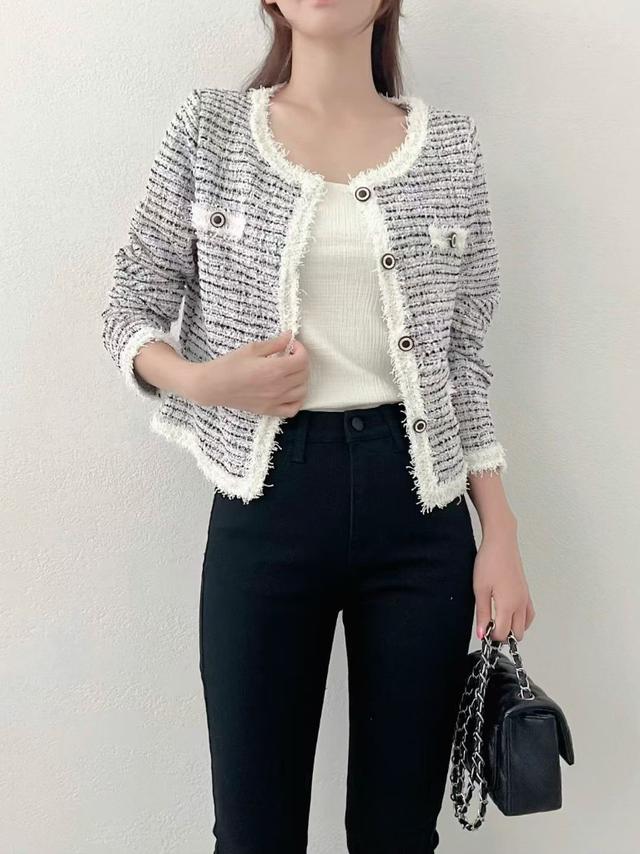 【預購商品】【0910結單】【批發】正韓 抽鬚小香風外套 090605♨️正韓服飾♨️