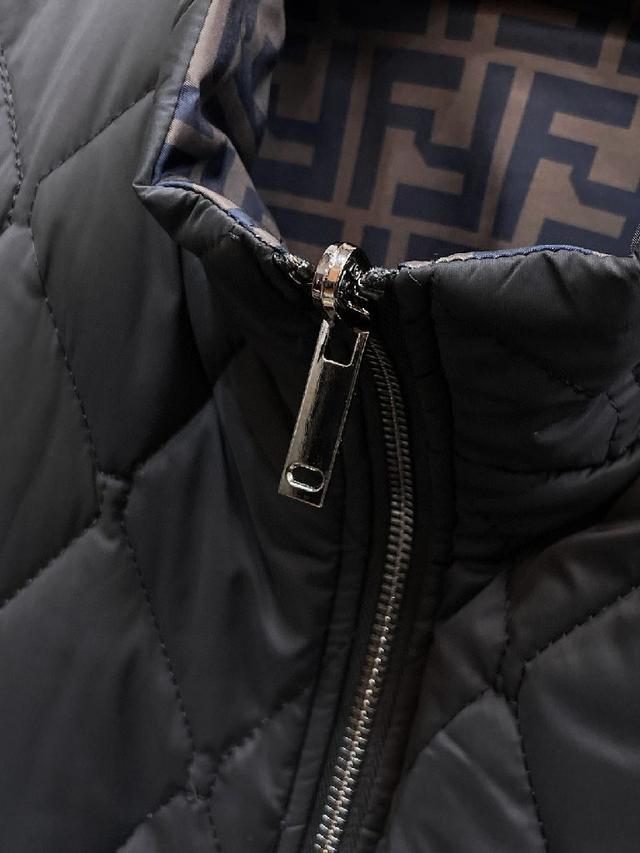 2025ss冬季新款羽绒棉服双面穿外套，秀场新品‼品