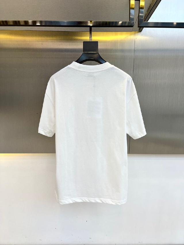 2025春装新品爆款短袖T恤，这款T恤采用客供定制平纹针织棉