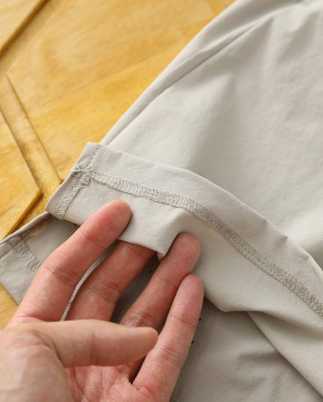 即使在粘腻的夏日，也能保持清凉和舒爽、带来舒适的穿着体验