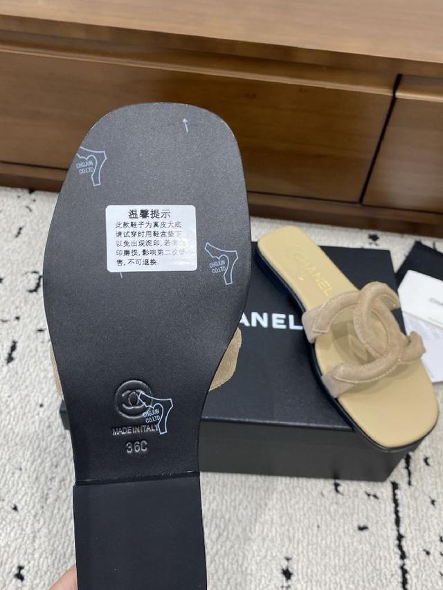 鞋面进口羊皮，内里垫脚进口羊皮
