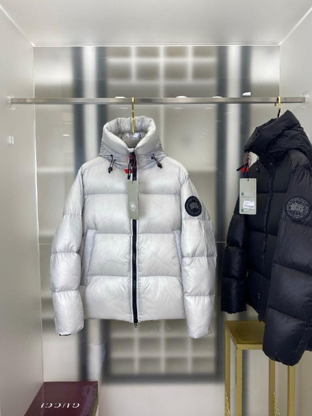 2025FW秋冬新品  立领夹克羽绒服：把英伦格纹的