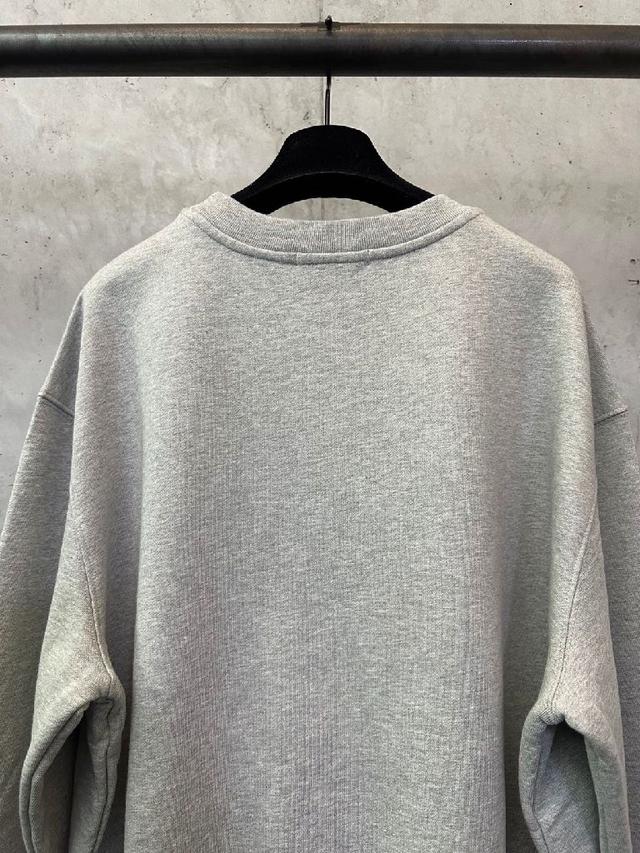 LV 路易威登黑金刺绣字母针织开衫外套