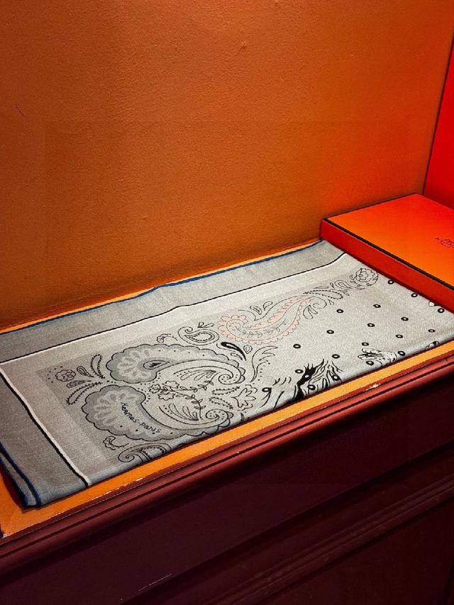 罗贝尔·达勒（Robert Dallet）擅长以无以伦比的逼真笔触描绘