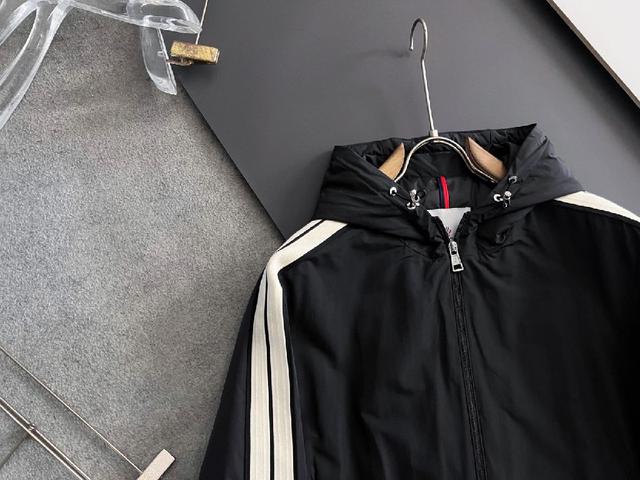 2025秋冬新款连帽羽绒服 原版1:1订制五金配件全