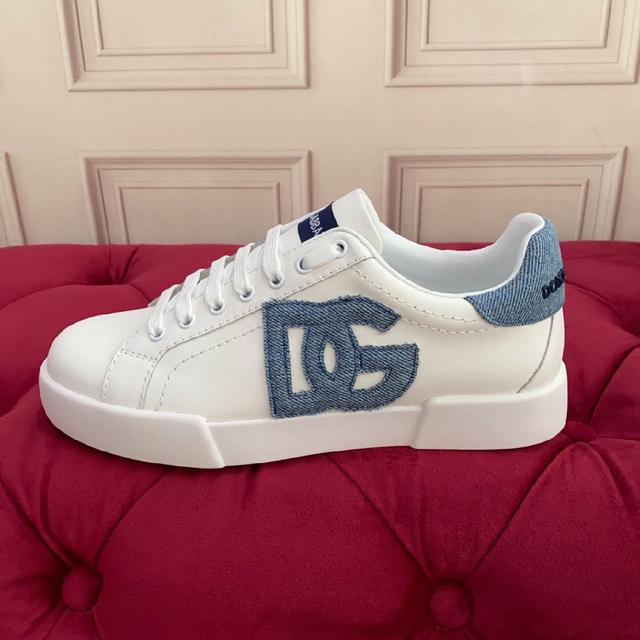 DG重工系列，进口头层牛皮，5D打印点缀，水染内里