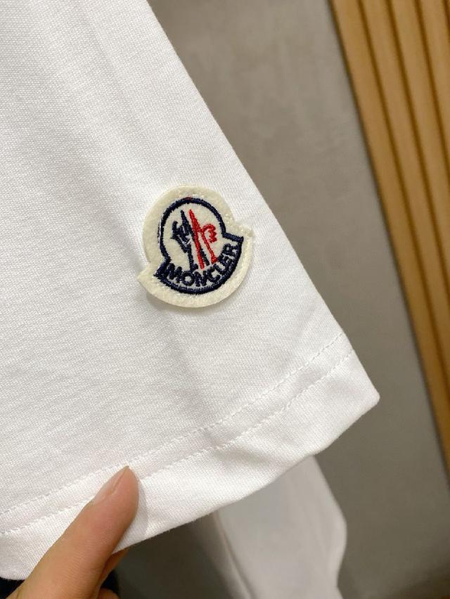 moncler  2025ss新款 半袖 体恤 短袖 圆领T恤，高端版本