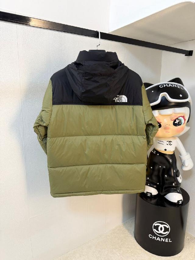 𝗧𝗵𝗲 𝗡𝗼𝗿𝘁𝗵 𝗙𝗮𝗰𝗲｜北面1996 Nuptse 经典款/北面羽绒服