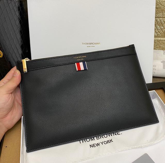 （大号）（型号2106-原单）🕴🏽Thom Browne（汤姆布朗）官网同步信封包