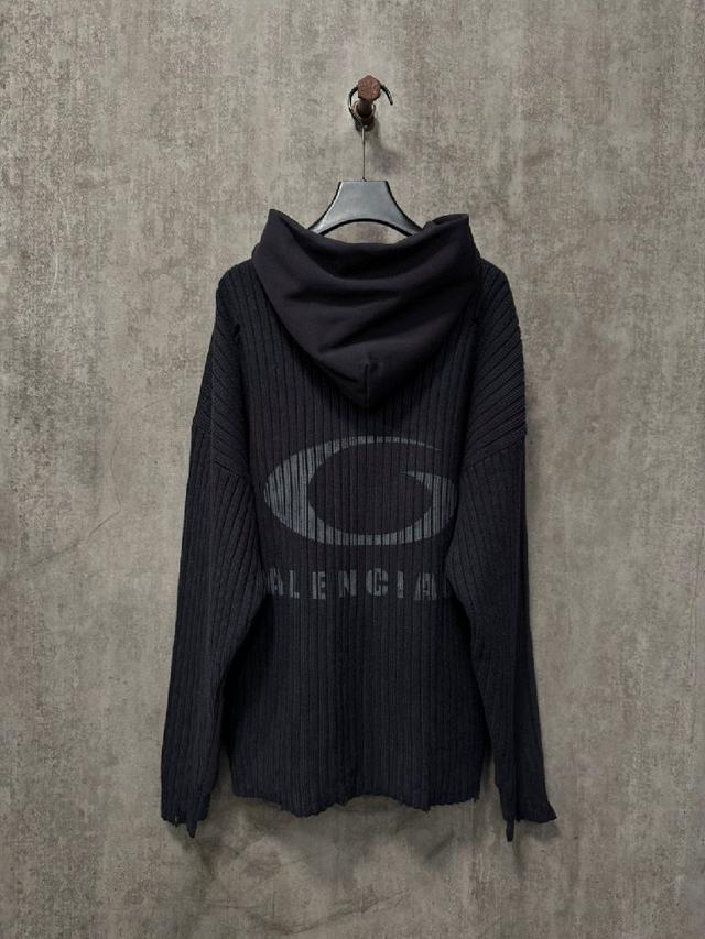 面料：定染40支精梳棉棉纱 采用德国进口机（SOTO）14针 进口刺绣