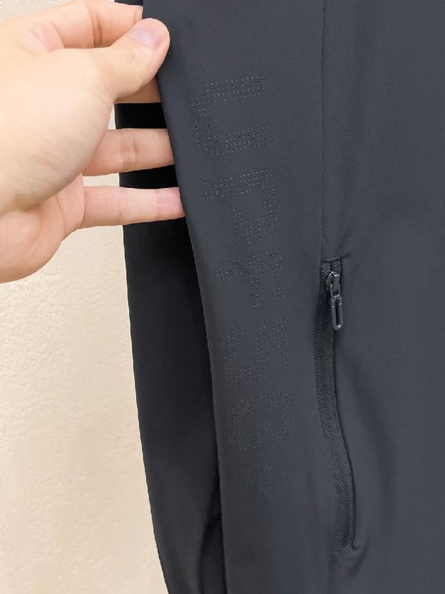 迪桑特 2025春夏新款男士防晒服轻薄外套，​独特订制防晒四面弹面料