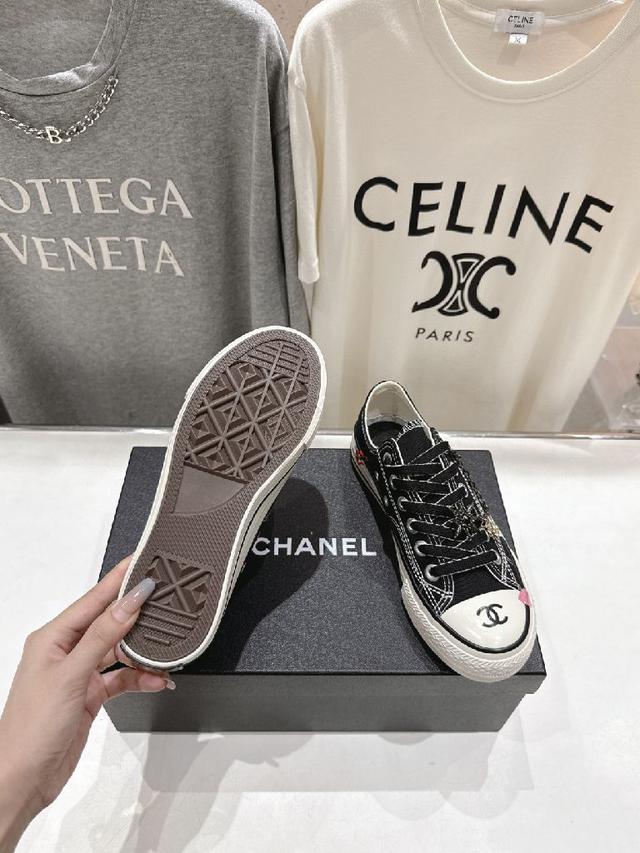 CHANEL 香奈儿 经典跳舞鞋 软底软面！