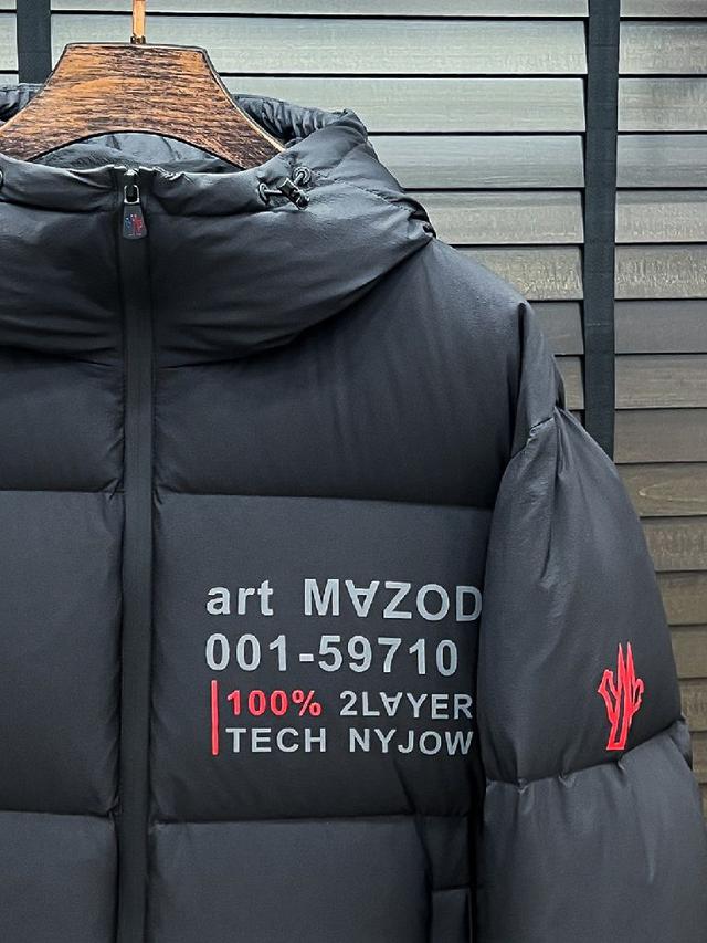 25秋冬新款尼龙羽绒服金属小标羽绒服～羽绒服采用