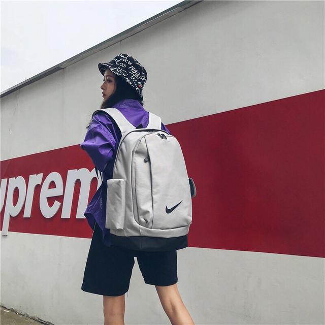 耐克NIKE双肩背包