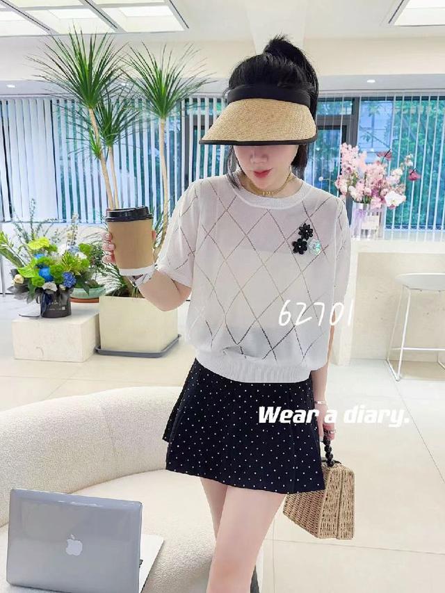 ✨✨ 上新～Polo领T