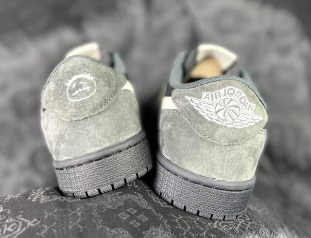 Rare Customized Air Jordan 1 TS低帮倒勾联名