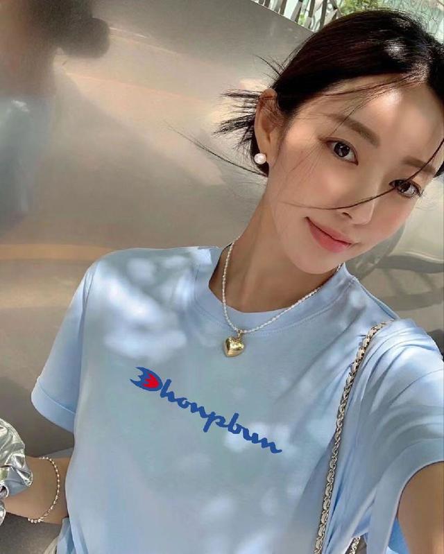 #收單260312賣萌Baby藍短袖T